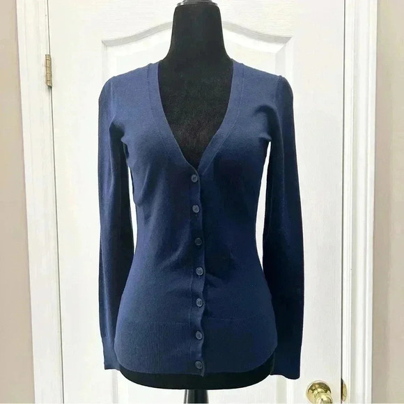 Ricki’s Cardigan V Neck Button Front Fitted Blue Size Small - Picture 16 of 16